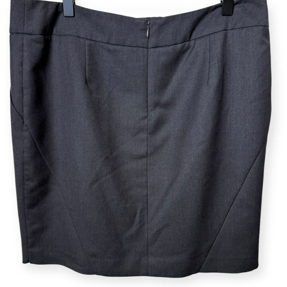 Kenneth Cole New York Pocketed Mini Skirt - Picture 2 of 5